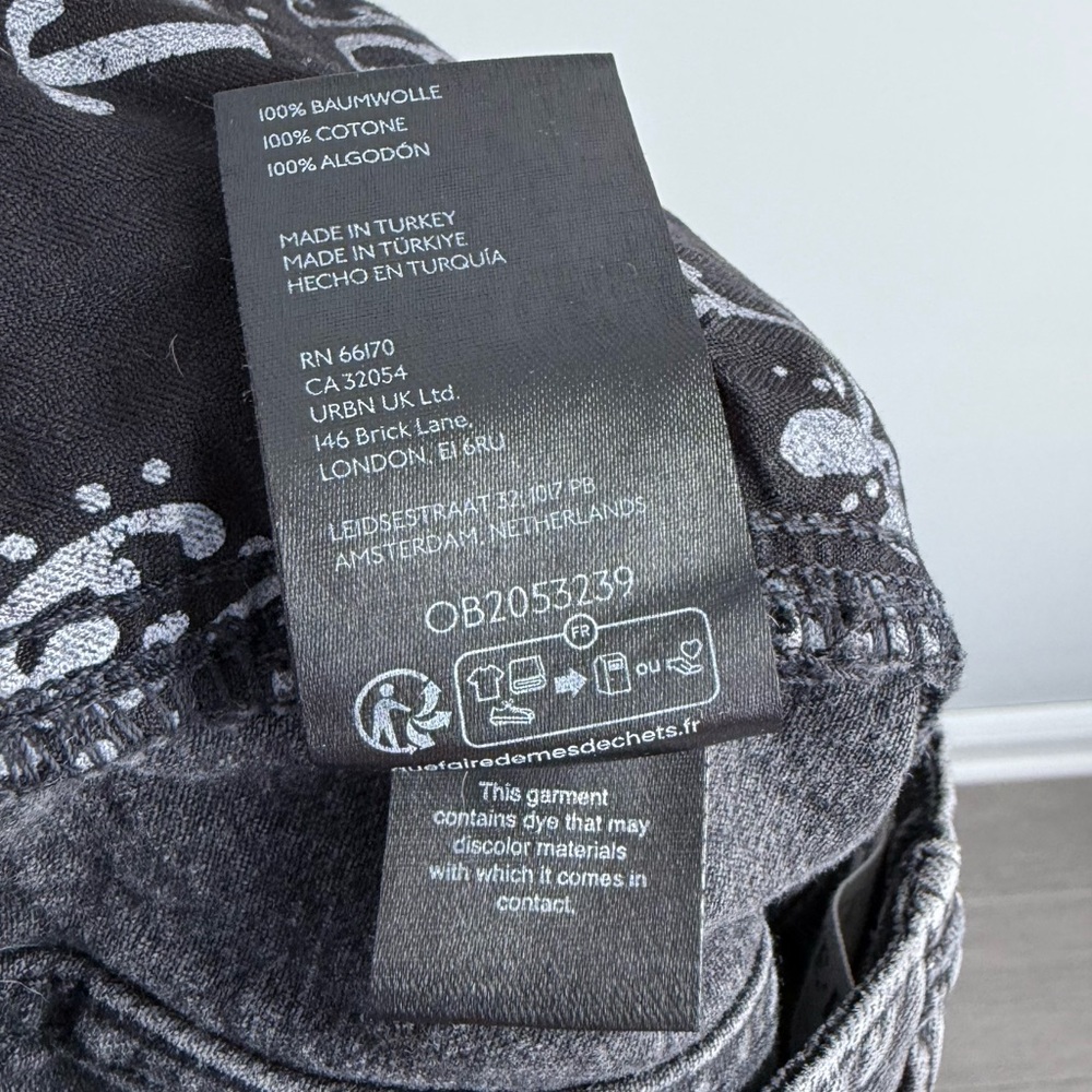 FREE PEOPLE ASTER STRAIGHT LEG JEANS in Asteroid Black Gray Size 28 High Rise - Picture 13 of 16